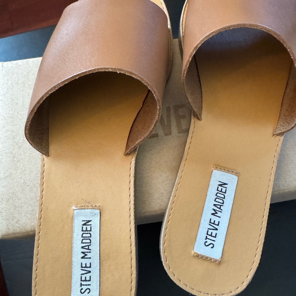 Steve Madden Tan Leather Minimalist Slide Sandals size 8 - Picture 2 of 6